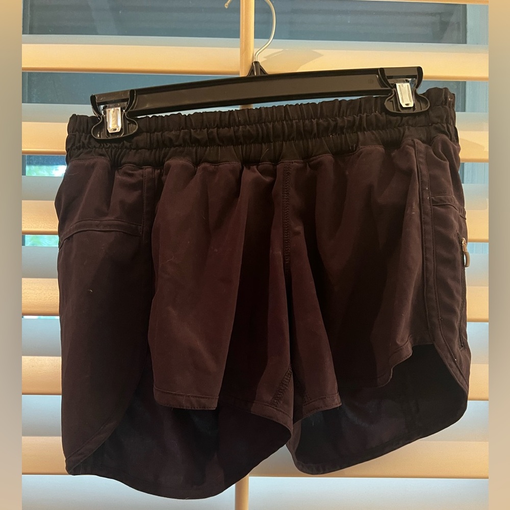 Black Lulu Shorts